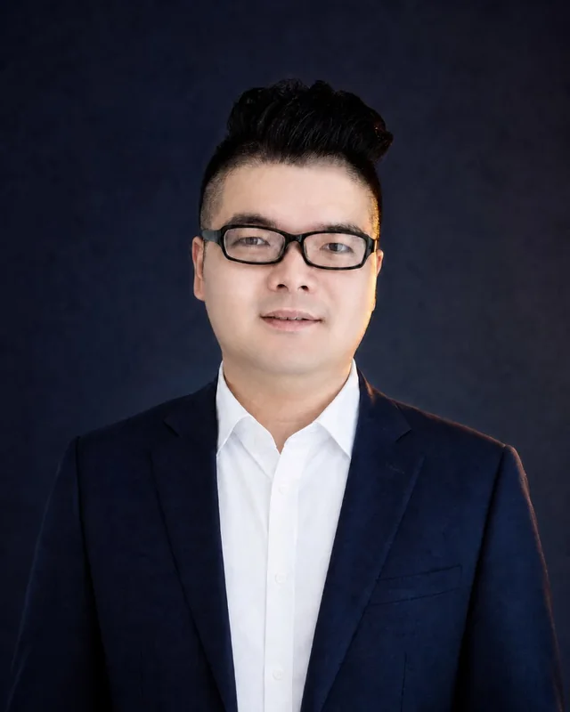 智进化AI培训创始人 蔡印印